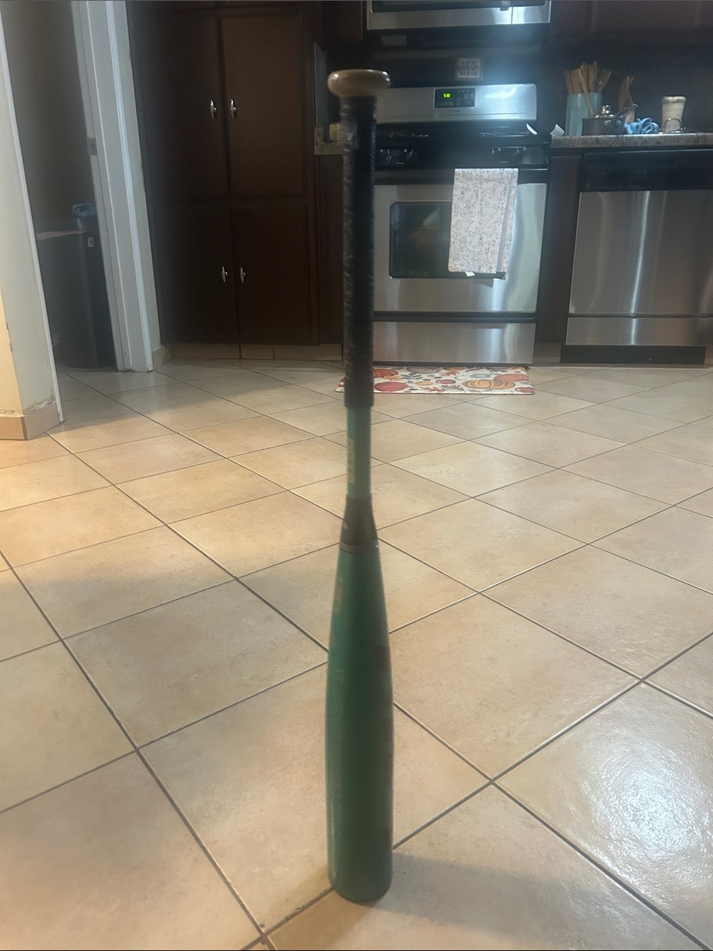 Youth Green Aluminum Baseball Bat with Black Grip
